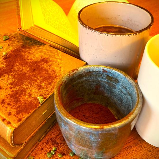 Kakao i kopper og bøger