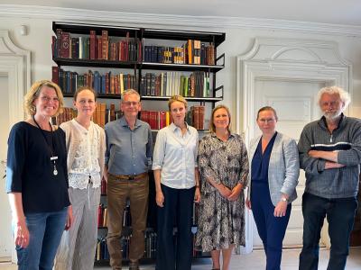Fotografi af bestyrelsen for Sorø Folkeuniversitet
