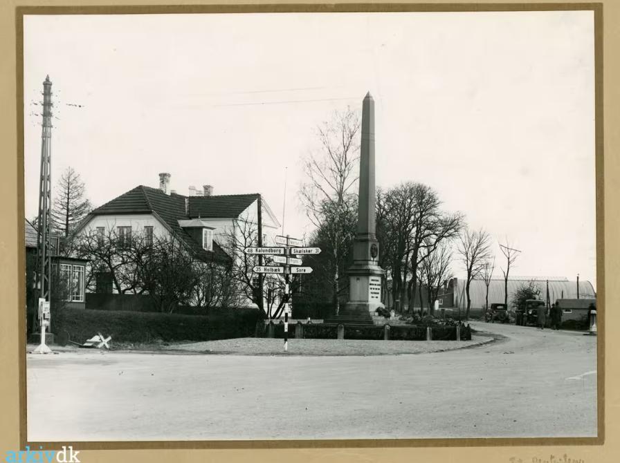 Albertistøtten